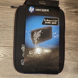 NWT HP Mini Sleeve Black with Swirl Design Fits Notebooks Up To 10.2"